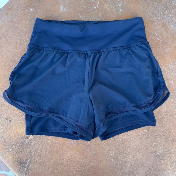 Xersion running shorts - Picture 3 of 5